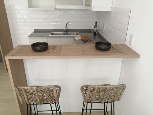 Apartamento Centro Vendo 2 Dormitorios (montevideo)