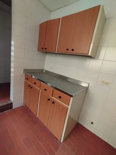 Edificio En Arriendo En Cuarto De Legua - Guadalupe. Cod A11642