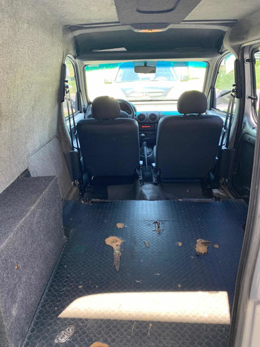 Renault Kangoo 1.6 Furgon Ph3 Confort 5as Lc 2014