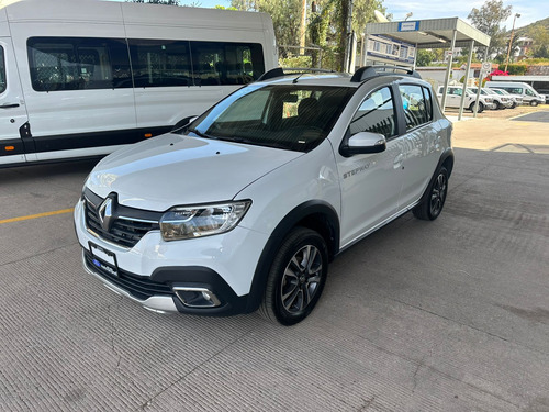 Renault Stepway 5p Intens L4/1.6 Aut