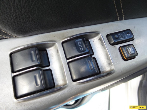 Imagen 23 de 25 de Toyota Hilux
