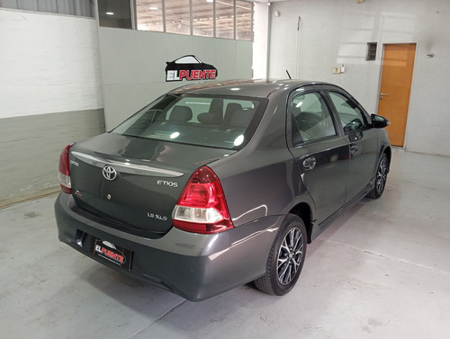 Toyota Etios 1.5 Sedan Xls At
