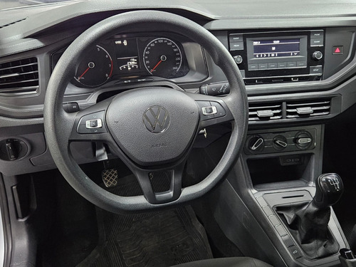 Volkswagen Polo 1.0 MPI TRACK MANUAL