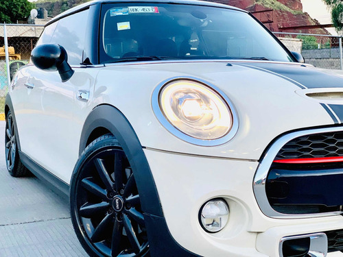 Imagen 2 de 14 de Mini Cooper S 2018 2.0 Salt Mt