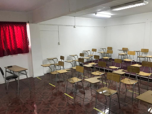 Se Vende Gran Construcción, Ideal Centro Medico, Oficinas,