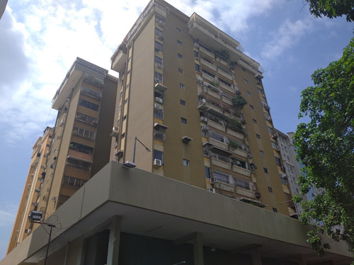 Apartamento En Venta Andrés Bello Maracay Aragua 23-32526 Yb