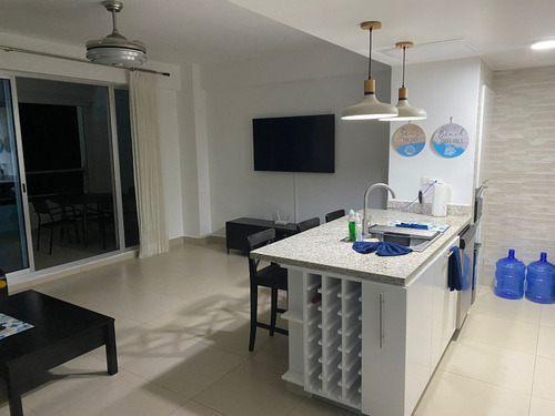 For Sale Apartamento En Playa Juan Dolio Las Olas De 2 Habitaciones Piso 7, En Oferta Amuebado