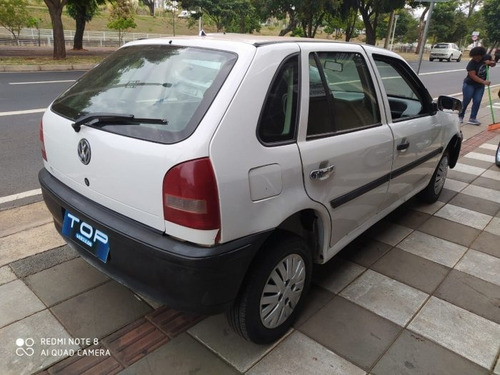 Imagem 6 de 10 de Gol 1.0 Mi City 8v Álcool 4p Manual G.iii