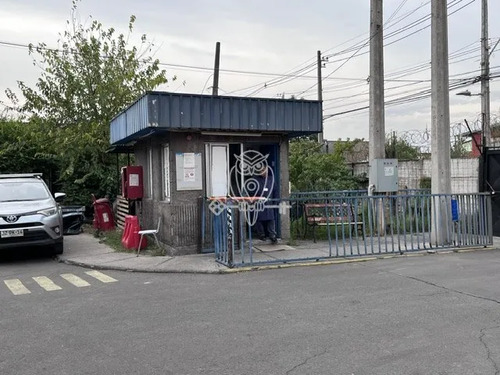 Venta Activo Industrial, San Joaquín Con 92 Mts. De Frente