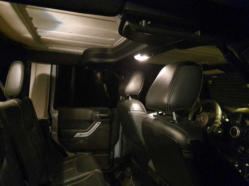Imagen 10 de 11 de Jeep Wrangler 2018 3.7 Sahara 3.6 4x4 At