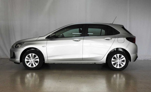 Imagen 2 de 6 de Chevrolet Onix Lt Tech 5 Ptas Entrega Ya Gul