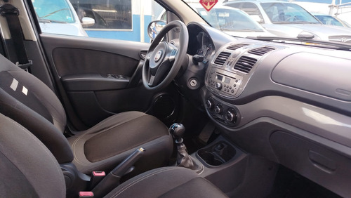 Fiat Grand Siena 1.6 16v Essence Flex Dualogic 4p