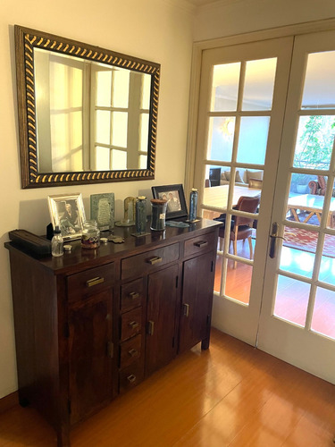 Departamento Las Condes, Excelente Ubicación Y Tranquilidad