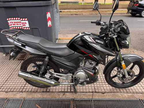 Yamaha Ybrz 125 Modelo 2017 + Casco Ls2