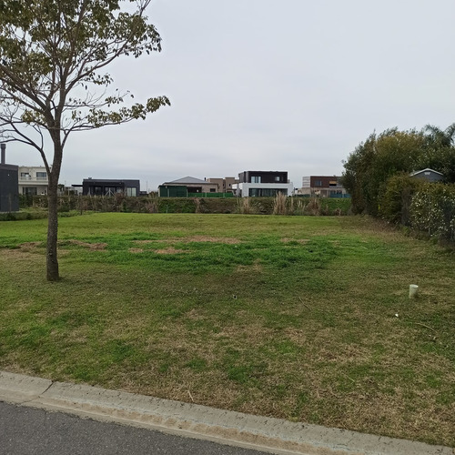 Terreno Lote  En Venta Ubicado En El Cantón Golf, El Cantón, Escobar