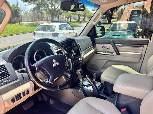 Mitsubishi Pajero Pajero HPE Full 3.2 4x4 T.I.Dies. 5p Aut