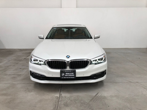 Imagen 3 de 15 de Bmw Serie 5 2018 2.0 530ia Sport Line At