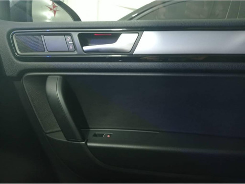 Volkswagen Touareg 3.6 V6 280cv, Teto Panorâmico, 66.000 Km