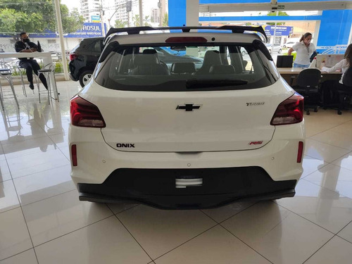 Imagem 2 de 12 de Chevrolet Onix Rs 1.0 Turbo