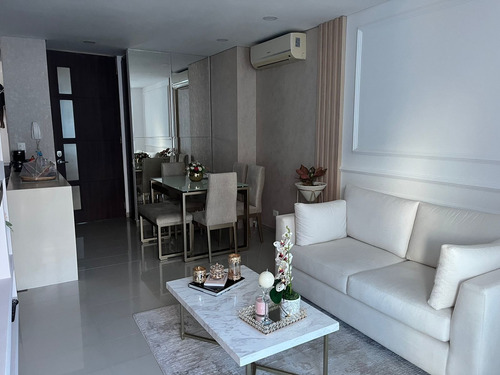 Imagen 3 de 15 de Venta De Apartamento En El Cabrero - Porto Castello.