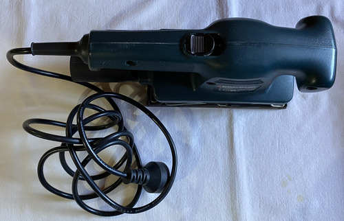 Lijadora Orbital 1/3 Hoja-black-decker Cd400-135w-usada Azul Oscuro 50 Hz (Usado)