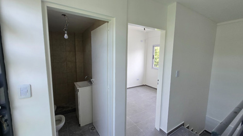 Triplex A Estrenar! Garage + Patio + Terraza
