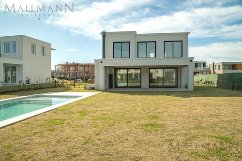 Casa A Estrenar Venta En Pilará Calesa | Mallmann Propiedades