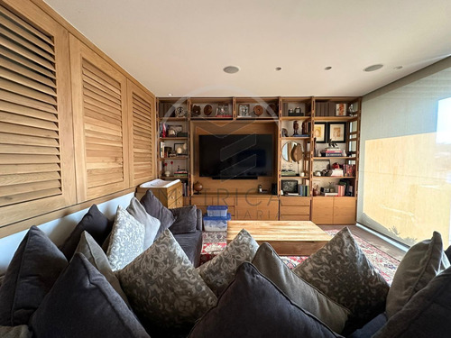 Departamento En Venta En La Parte Alta De Lomas De Chapultepec, Real De Las Loma
