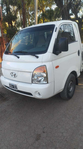 Imagen 2 de 9 de Hyundai H100 2008 2.6 Truck Con Caja