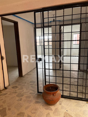 Imagen 12 de 16 de Edificio En Venta Toluca - (2)