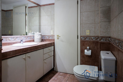 Casa A La Venta En Martindale C.c- 3 Dormitorios - Estilo Clasico