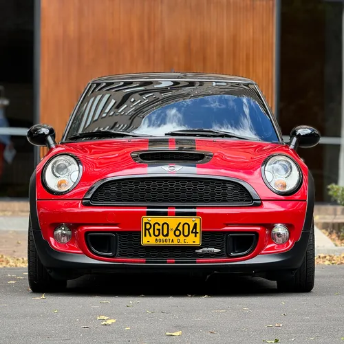 Mini Cooper Turbo | Versión: John Cooper Works Jcw