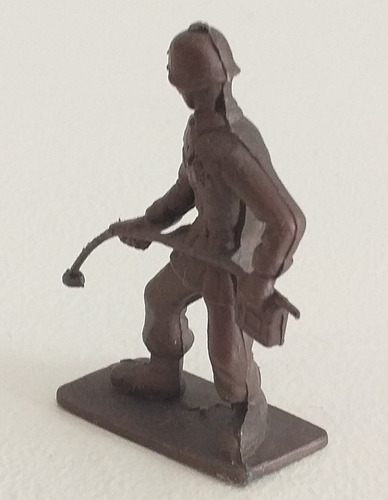 Imagen 4 de 7 de Figura Aleman Barreminas Soldadito Plastico Retro Vintage