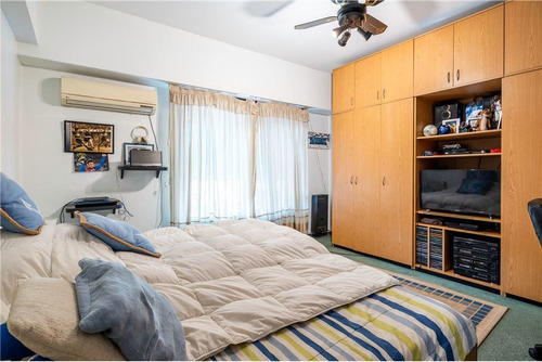 Venta Casa 6 Amb.villa Devoto Garage Quincho Playr