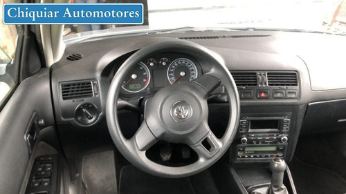 Volkswagen Bora Trendline 2.0 2014 Impecable! -financio