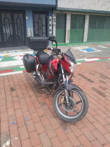 Invicta Cb 150