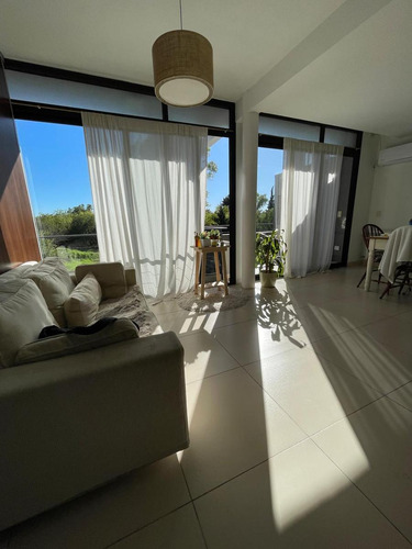 Departamento En Venta En Complejo Las Cavas, Canning