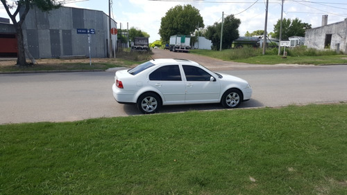 Volkswagen Bora 2.0 A4 Trendline Full