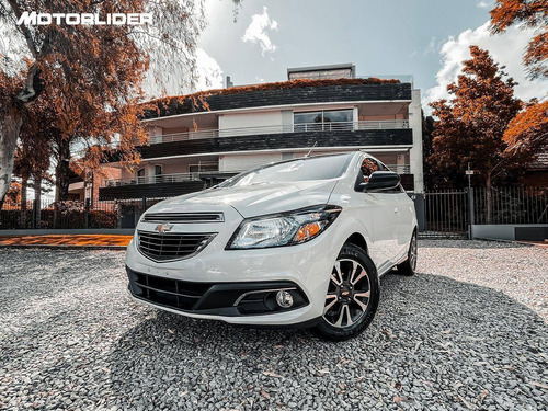 Imagen 23 de 25 de Chevrolet Onix Ltz 1.4 Extra Full | Permuta / Financia
