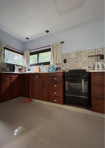 Casa De 1 Dorm En Venta, Agua De Oro