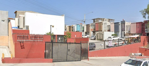 Sk16 - Casa En Remate Bancario En C. Jardin Botanico, Gerberas, Tijuana B.c. (65% Debajo Del Valor Comercial Solo Recurso Propio De Contado)