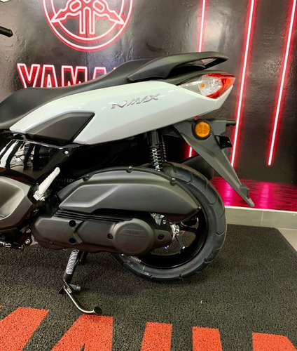 Imagem 7 de 10 de Nmax 160 Abs