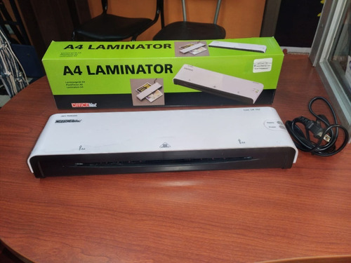 Imagen 2 de 3 de Plastificadora A4