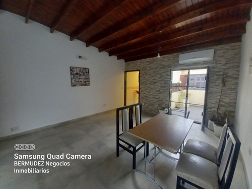 Venta En Block Casa De 3 Amb + 2 Locales Comerciales Sobre Importante Avenida De Mar Del Tuyu 79 Entre 11 Y 12