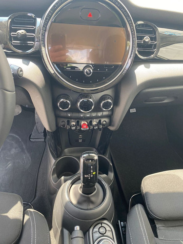 Imagen 9 de 10 de Mini Cooper 2022 Essential 5 Pts