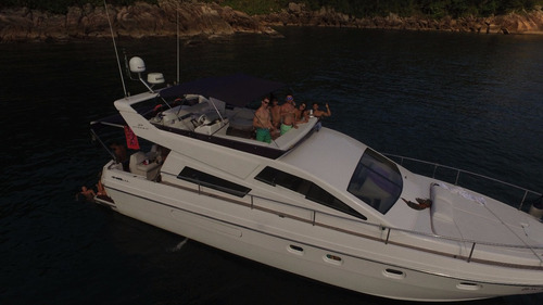 Intermarine 440 Full - 1996 - 2 Motores Mercedes 366
