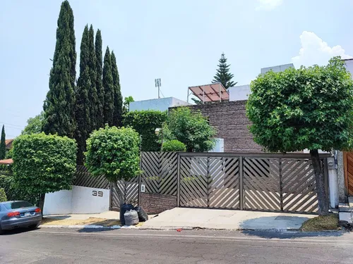 Casa Con Jardín Y Terraza En Bosque De Las Lomas