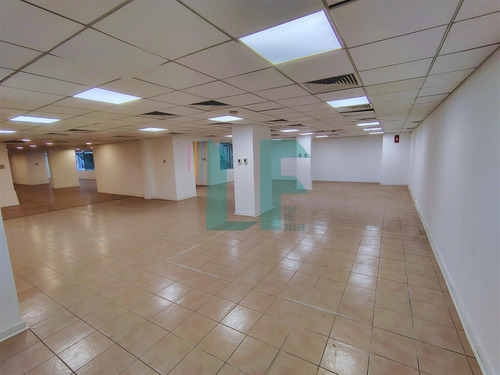 Arriendo Oficina 703 M2 Metro El Golf Pleno Apoquindo
