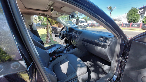 Volkswagen Vento 2.0 Luxury I 140cv