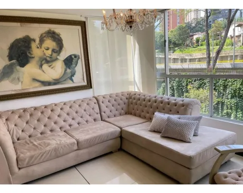 Arriendo Amplio Apartamento Amoblado En El Poblado